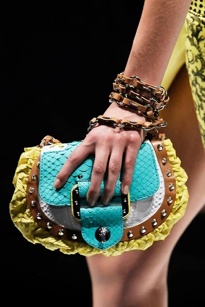 Look 72